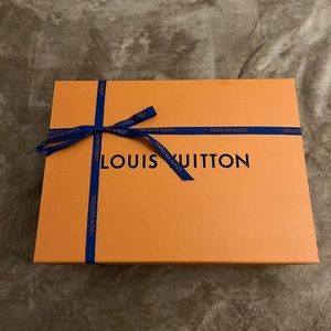Louis Vuitton box